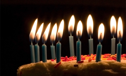 Birthday cake candles kills 13, six injured 