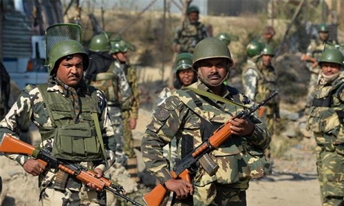 Two Indian soldiers killed in Kashmir cross border firing