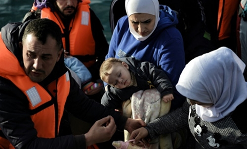 Greece recalls Vienna envoy for consultations in migrant spat