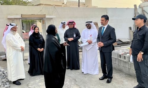 Minister reviews Cities and Villages Development project in Muharraq