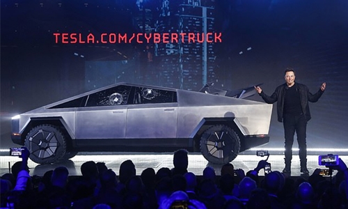 Tesla cybertruck orders near 150,000 after chaotic launch