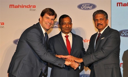 Ford forms JV with Mahindra for India business
