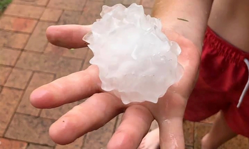 Sydney pummelled by tennis ball sized hail
