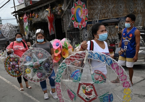 Festive Filipinos trying to save Christmas from coronavirus