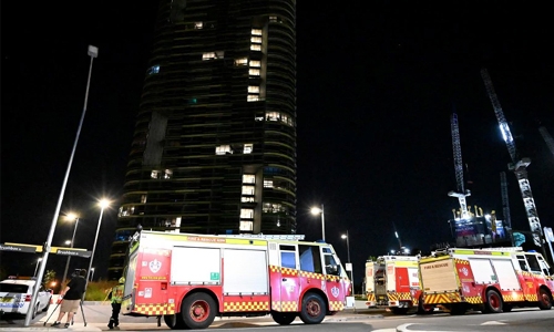 ‘Cracking’ Sydney tower residents evacuated