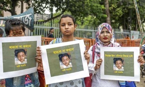 16 sentenced to death for burning alive Bangladesh teen