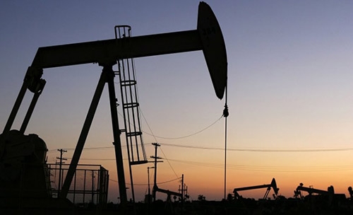 Oil prices rise further on output hopes