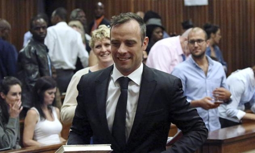 Oscar Pistorius - bailed, tagged and free to roam