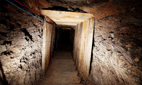 Lengthy drug tunnel found under US-Mexico border