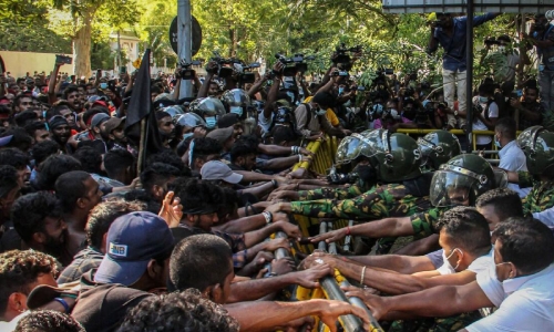 Police tear-gas students as strike hits Sri Lanka