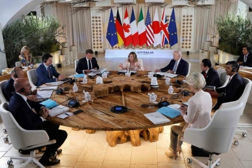 G7 leaders reach ‘political deal’ on new Ukraine funds: US