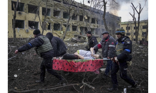 Pregnant woman, baby die after Russian bombing
