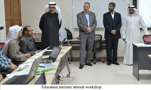  Education minister attends workshop