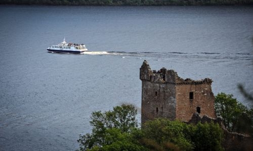 Loch Ness set for biggest monster hunt in decades