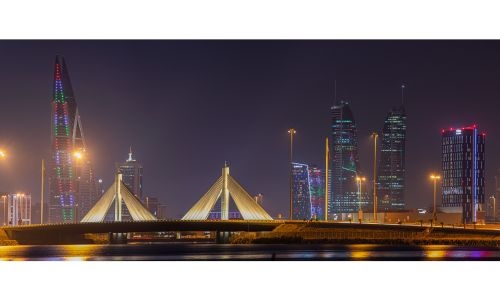 Bahrain Illuminates its Skyline in Omani Colours to Celebrate Sultanate's 54th National Day