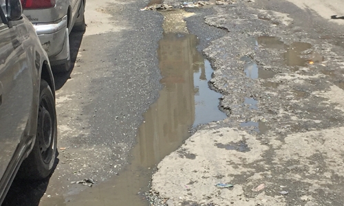 Shaikh Hamad Avenue crying for attention of authorities