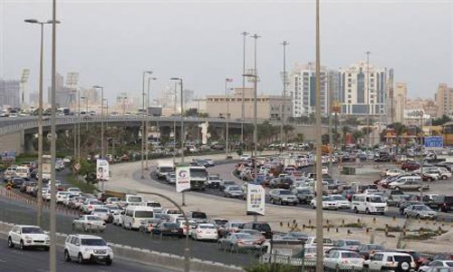 Pile-up on Bahrain highway 