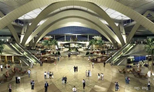 Abu Dhabi adds Dh35 airport fee