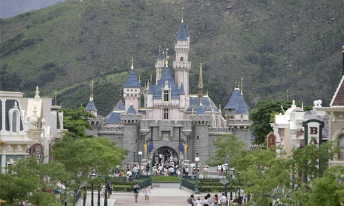 Disney to open Shanghai theme park in June