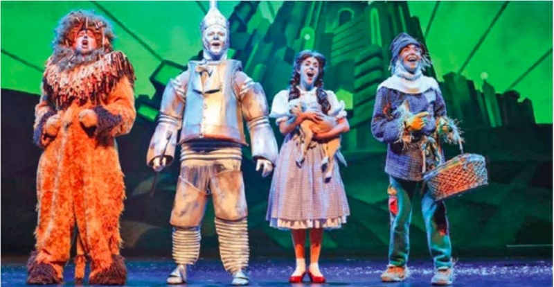 ‘The Wizard of Oz’ show headlines Eid festivities