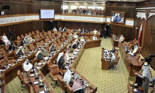 MPs vote for imposing fees on foreign remittance