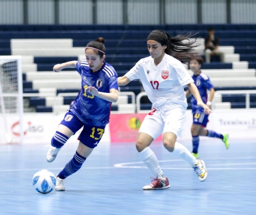 Bahrainis bow to Japan in futsal semis
