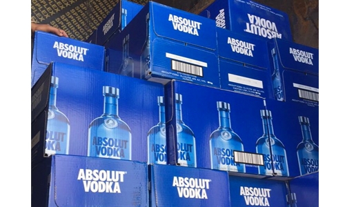 Saudi Arabia denies duty free liquor sale claims
