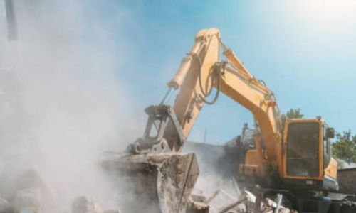 57 illegal buildings demolished in Southern Governorate