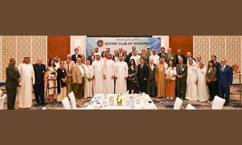 Bahrain Industry Minister pushes for more attractive and flexible commercial environment
