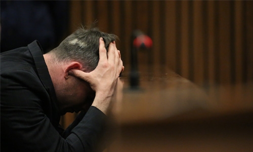 Pistorius walks on stumps ahead of July 6 sentencing