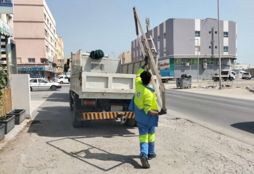 Southern Municipality Cracks Down on Illegal Road Encroachments in Nuwaidrat