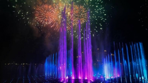 Dubai breaks world record for largest fountain