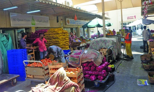 Food supply sufficient for Ramadan, traders in Central market say 