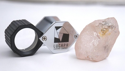 Miners unearth pink diamond believed to be largest seen in 300 years