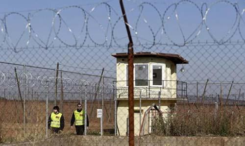 Iraqis at Czech detention camp go on hunger strike