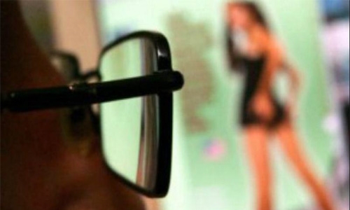 Bangladesh blocks 560 porn websites