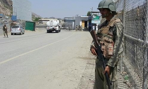 Afghan-Pakistan border reopens after deadly clashes