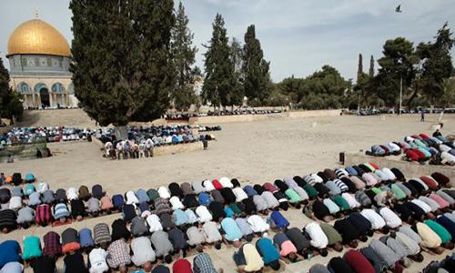 Israel eases Al-Aqsa limits as 90 wounded in Gaza, West Bank