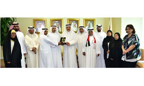 UAE delegation visits elderly care facilities