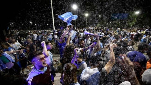 Fans give World Cup teams grand welcome as they return home from Qatar