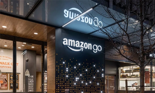 Amazon to expand realworld store presence