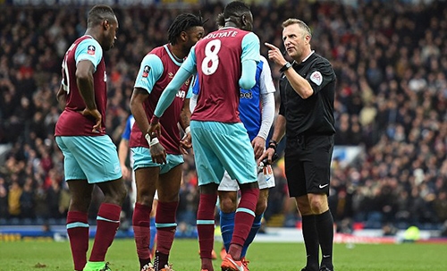 Hammers overturn Kouyate ban