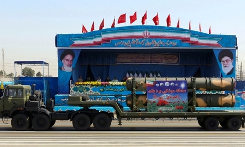  Iran shows missiles, tanks at military parade