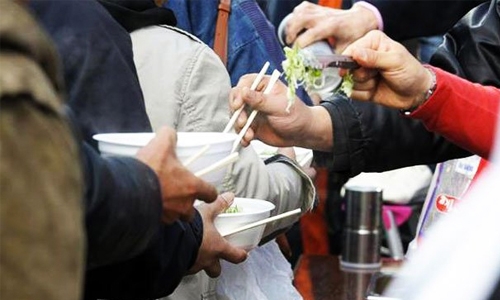 Child finds tip of sliced finger in Japanese noodles