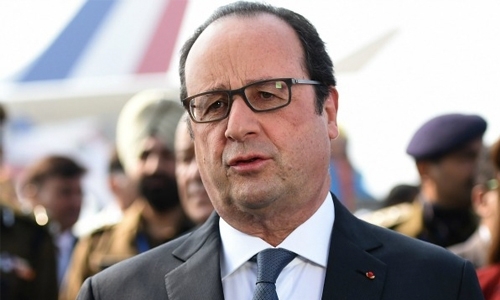 Hollande says France 'cannot be alone' on EU defence