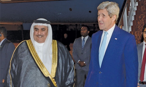 Kerry in Bahrain, to hold talks with leadership 