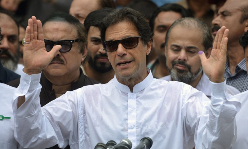 Imran Khan’s party leading in Pak polls 