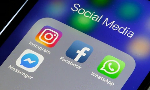 Facebook, Instagram and WhatsApp hit by photo glitch