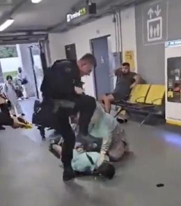 UK police officer suspended after video of violent arrest