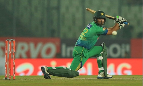 Pakistan opt to bat against Bangladesh in WT20